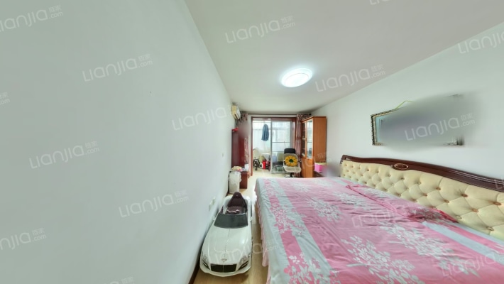 久仰里二手房实景图