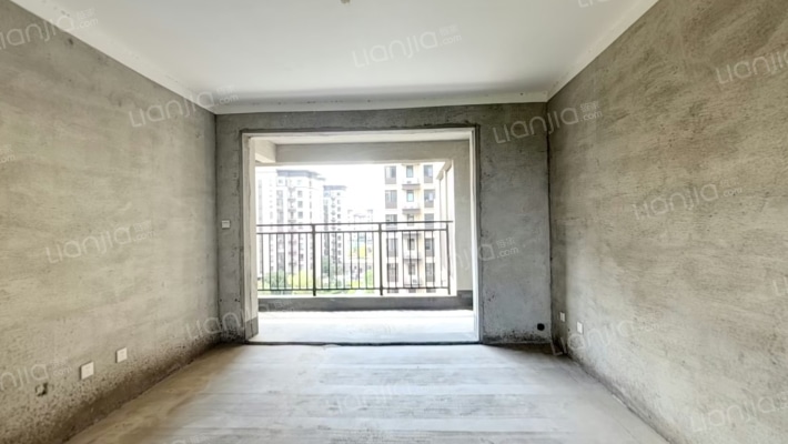 建业城九期二手房实景图