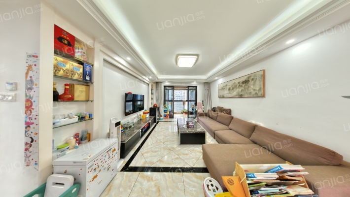 融信白宫B区二手房实景图