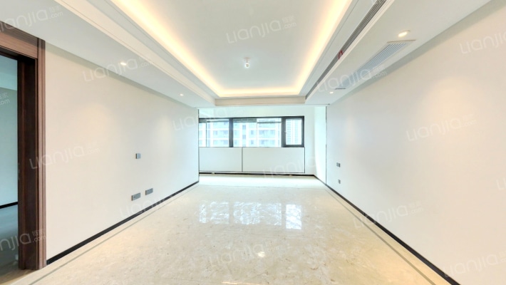 招商万科山水间二手房实景图