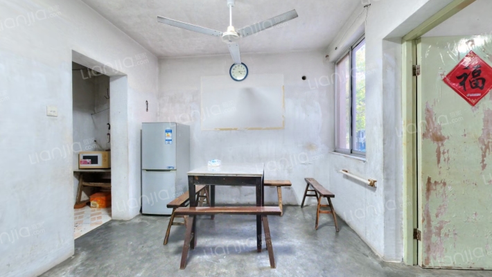 新开苑南区二手房实景图