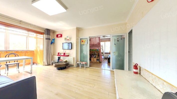 燕化星城健德一里 二手房实景图