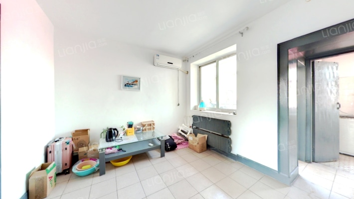 军鑫里二手房实景图