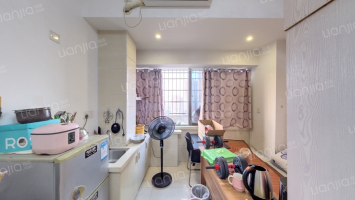 佐佑公寓二手房实景图