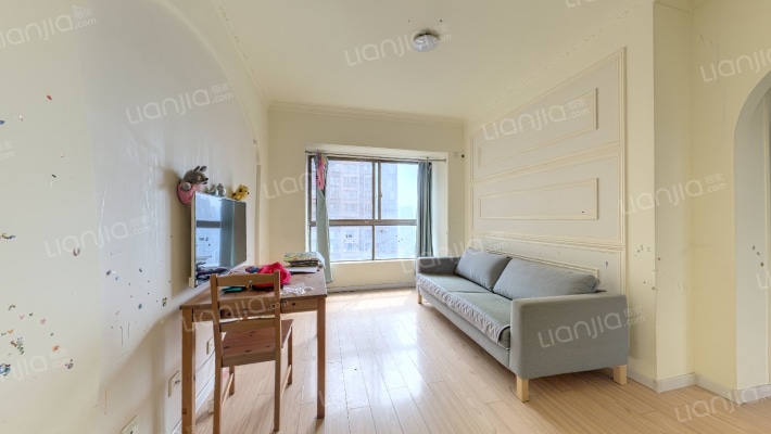 魏玛国际二手房实景图