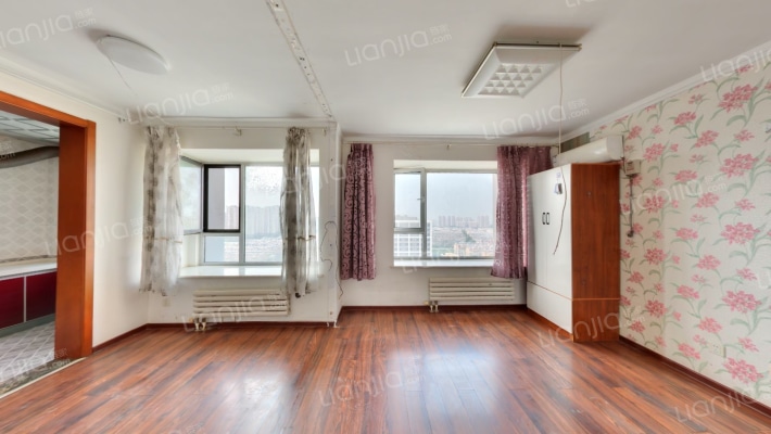 海信慧园一区二手房实景图