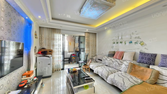 洞山佳苑二手房实景图