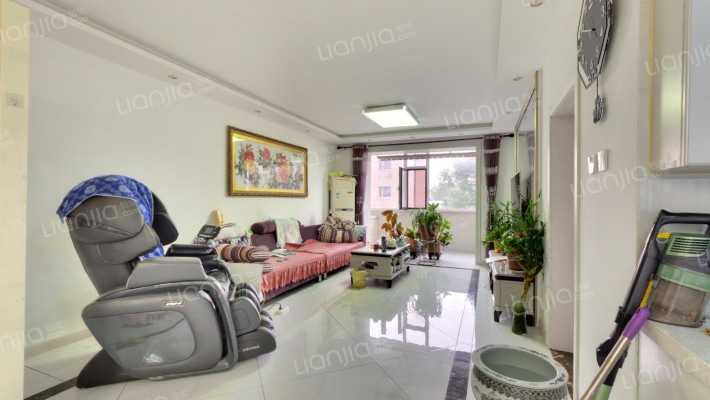 兴业监狱宿舍二手房实景图