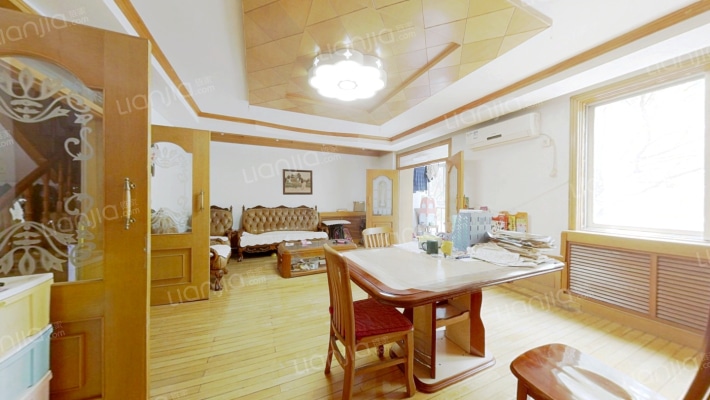 新港小区二手房实景图