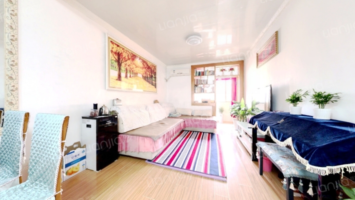 桥箱厂宿舍二手房实景图