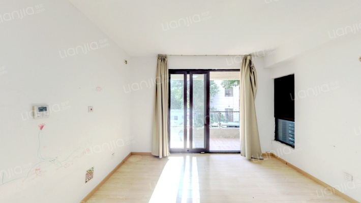 安居兰庭二手房实景图