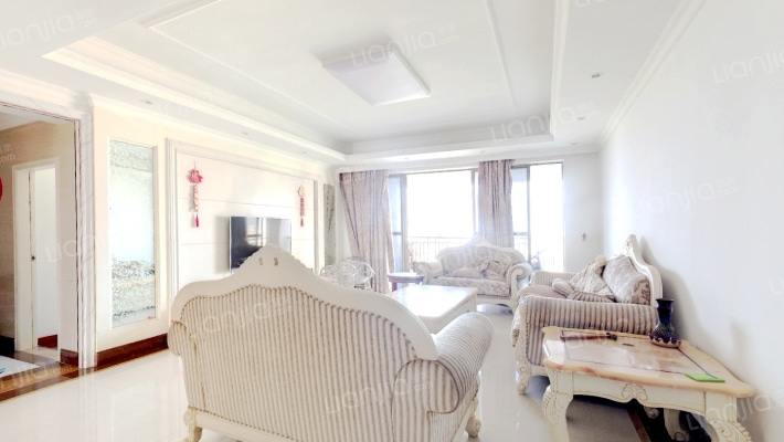 翡翠湾二手房实景图