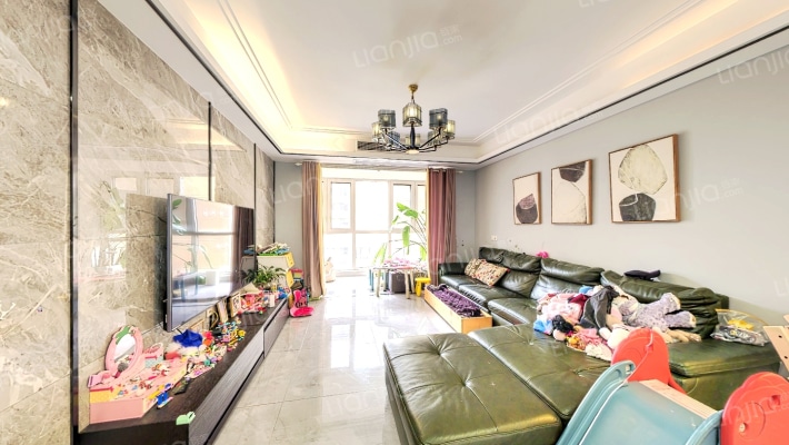 宏聚地中海二手房实景图