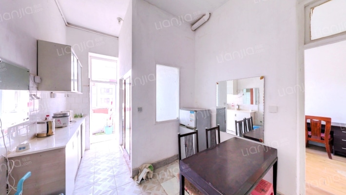 五好楼院二手房实景图