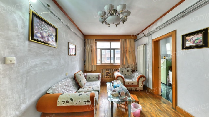 郑飞小区二手房实景图