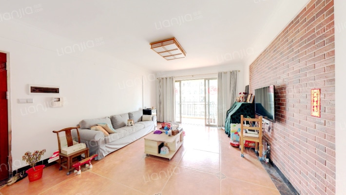 丽日坚美森林湖二手房实景图