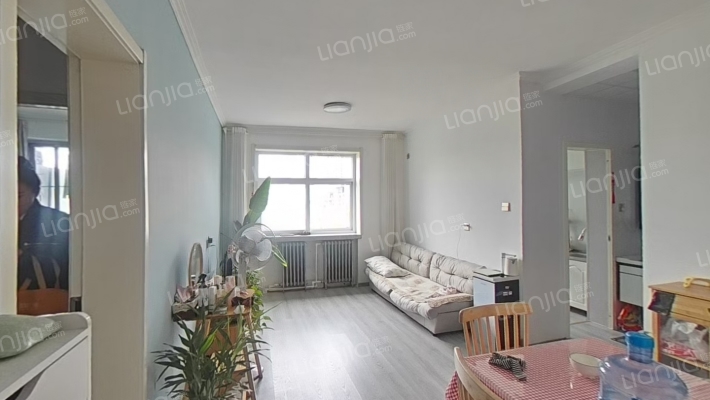 工程大学20号院二手房实景图