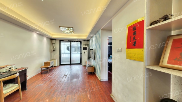 绿地派克公馆二手房实景图