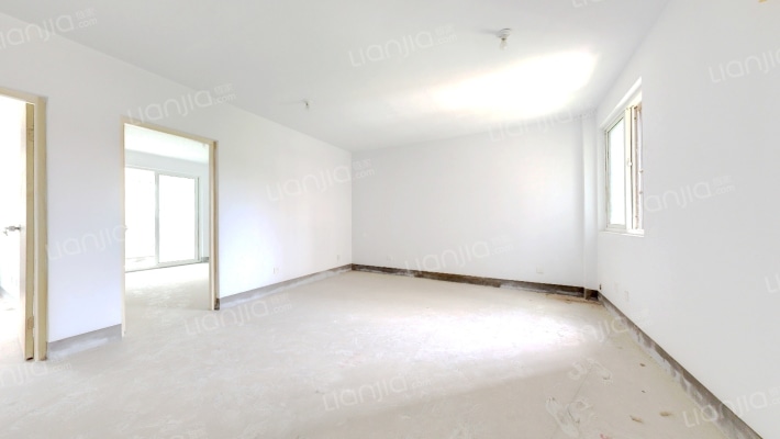 玉潭佳苑二手房实景图