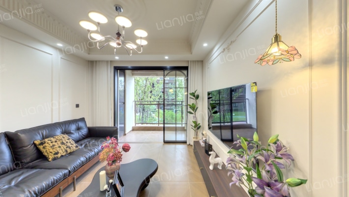 利安凤城学府二手房实景图