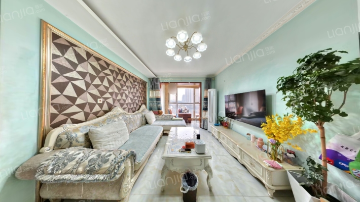 金地褐石二手房实景图