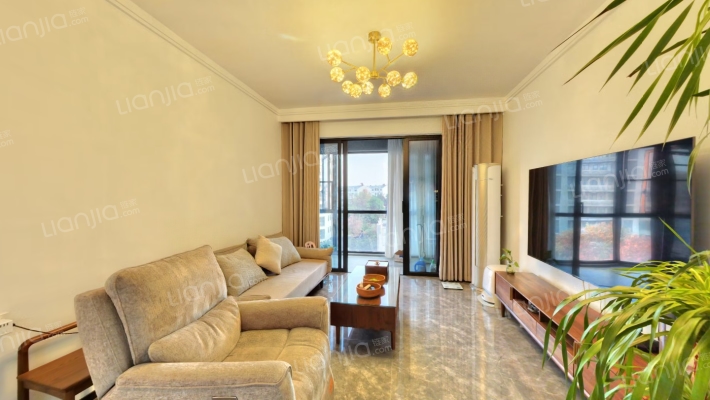 新旅明樾堂二手房实景图