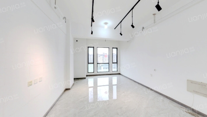 富力城领寓二手房实景图