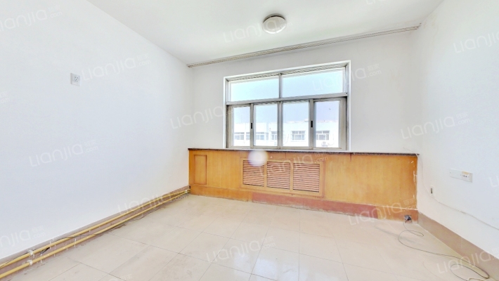 市财政局宿舍二手房实景图