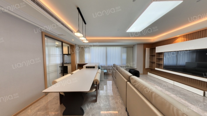 咏翠芳华轩二手房实景图