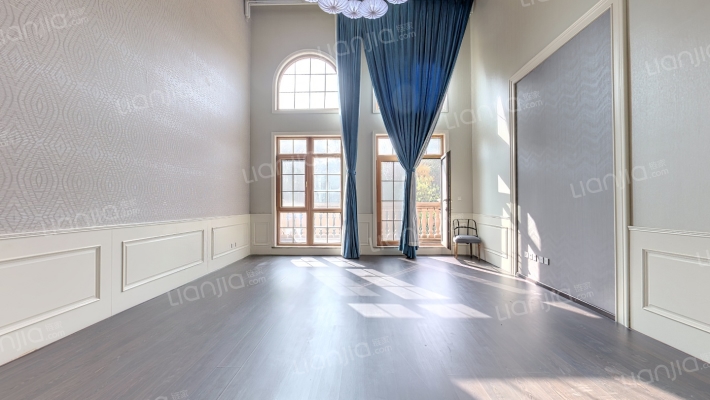 蓝岸丽舍四期二手房实景图