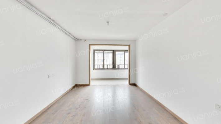 鼓楼映樾二手房实景图