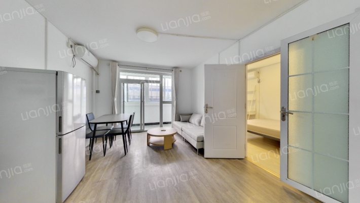 交大东路4号院二手房实景图