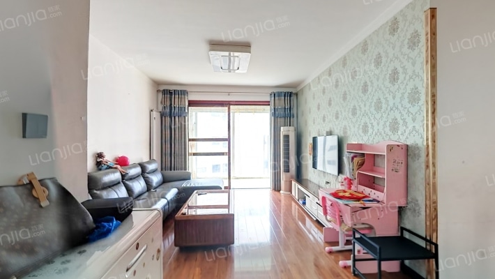 佳田塞纳城欣苑小区二手房实景图