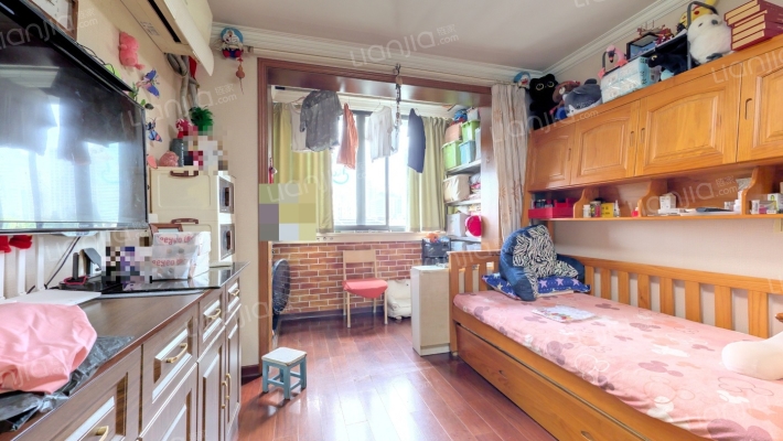 华阳路298弄二手房实景图