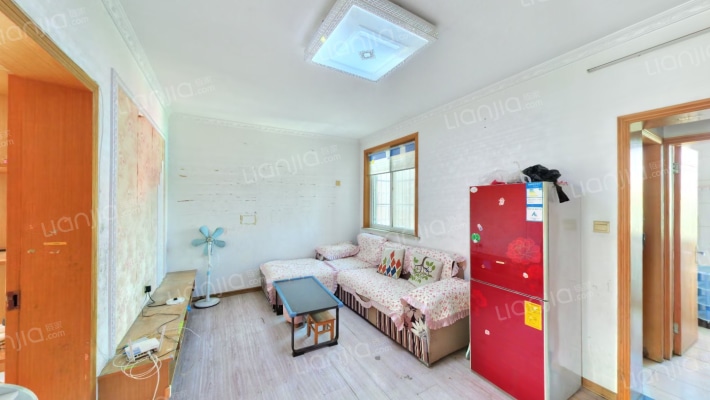 南方花园D组团二手房实景图