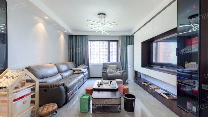 南五里堡二手房实景图