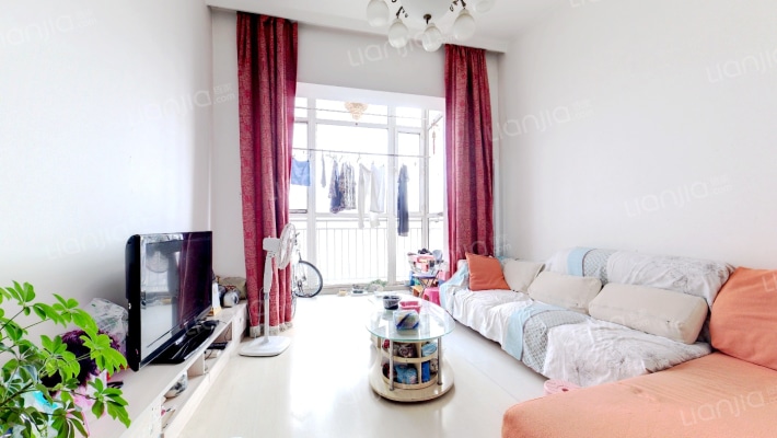 红馆二手房实景图