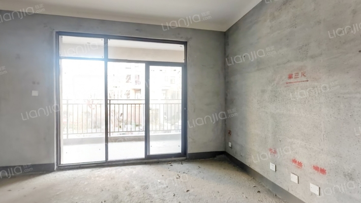 法姬娜幸福里二手房实景图