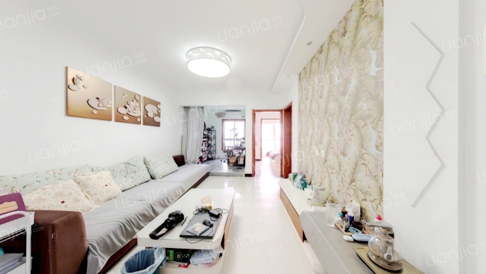 学院国际二手房实景图