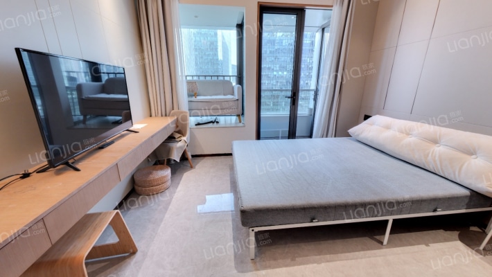 招商前海·领尚公馆二手房实景图