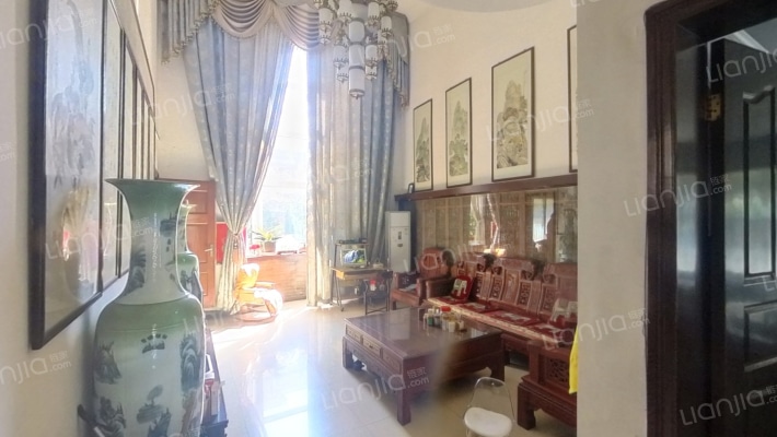 望湖山庄二手房实景图