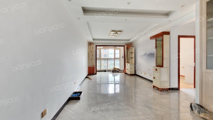 中梁华府二手房实景图