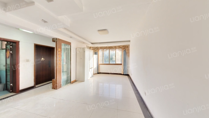 湖滨公寓二手房实景图