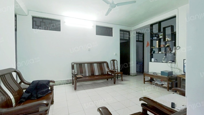 考试局宿舍二手房实景图