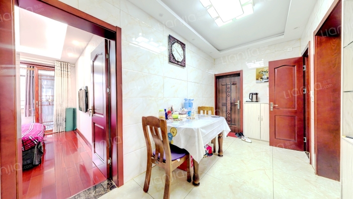 马路一区二手房实景图