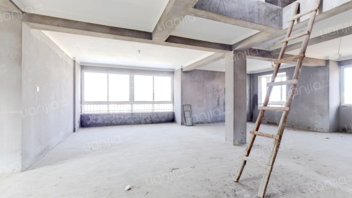 申基金色蓝庭二手房实景图