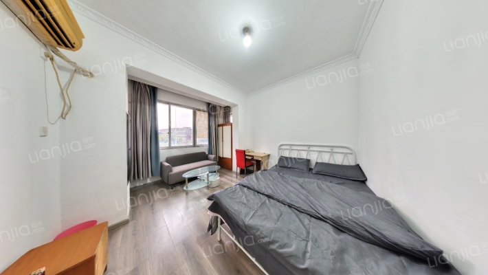 近水楼台二手房实景图