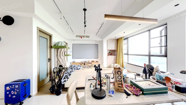 春晓源燕园二手房实景图