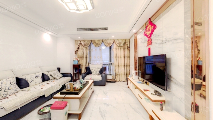 新世纪绿树湾二手房实景图