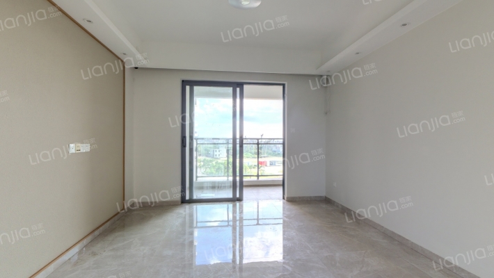 雅居乐金沙湾三期二手房实景图